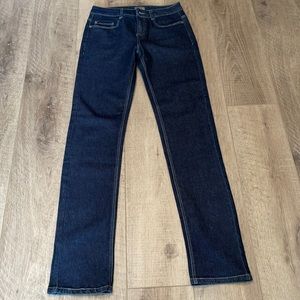 Apparel Collection  NWT Dark Wash Blue Straight  Leg Jeans Size 28